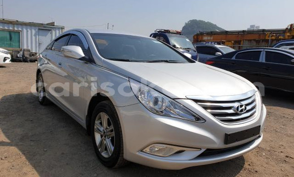 اشتري مستعمل Hyundai Sonata Gris سيارة في Kigali في Rwanda اشتري مستعمل Hyundai Sonata Gris سيارة في Kigali في Rwanda
