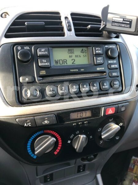 Big with watermark toyota rav4 rwanda kigali 10859