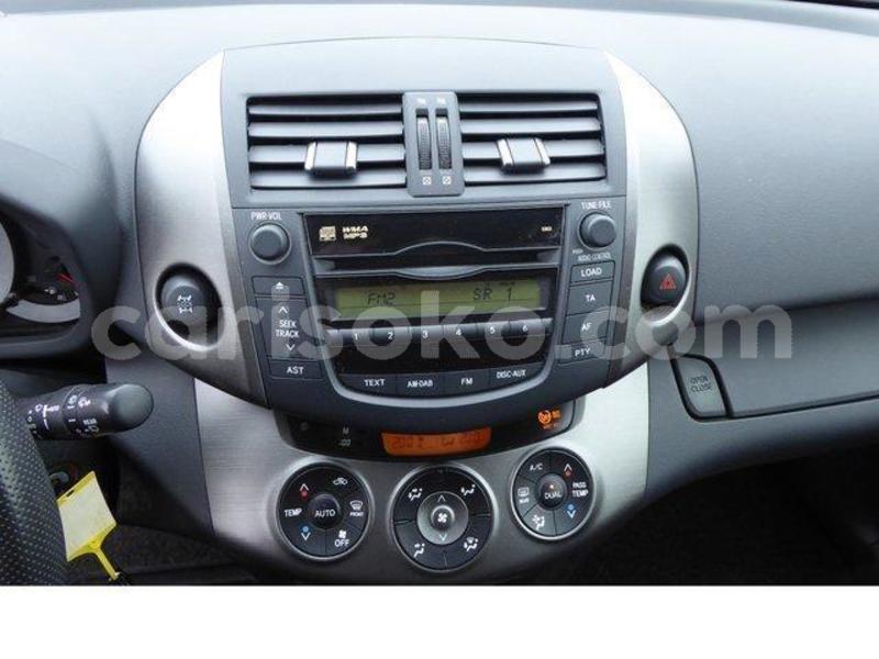 Big with watermark toyota rav4 rwanda kigali 10866