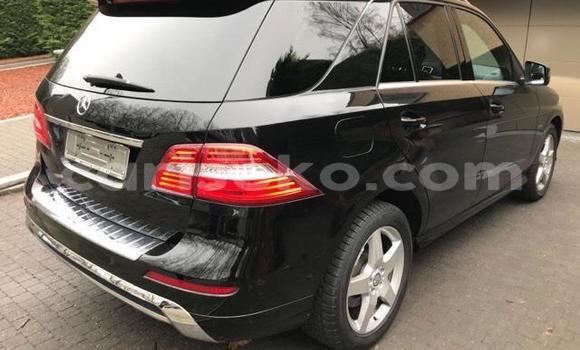 Sayi Imported Mercedes-Benz ML–Class Noir Mota in Kigali a Rwanda Sayi Imported Mercedes-Benz ML–Class Noir Mota in Kigali a Rwanda