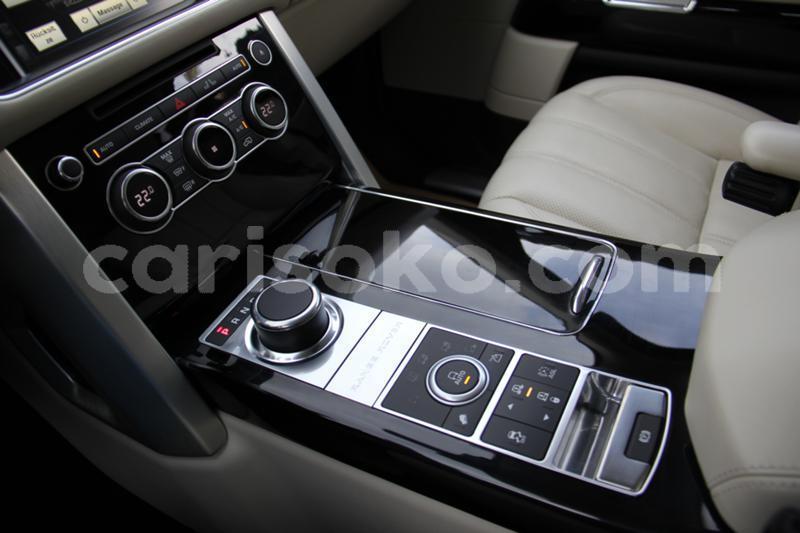 Big with watermark land rover range rover vogue rwanda kigali 10890