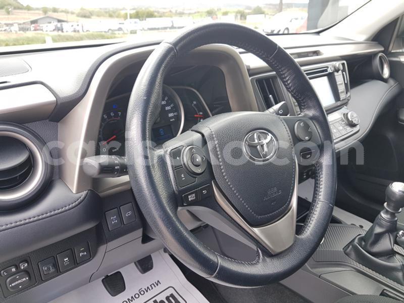 Big with watermark toyota rav4 rwanda kigali 10895