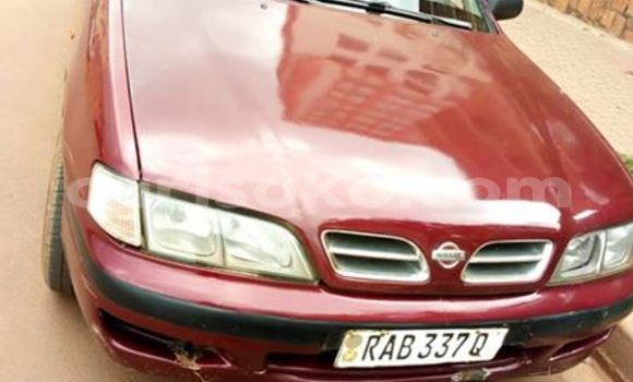 Acheter Occasion Voiture Nissan Primera Rouge à Kigali, Rwanda Acheter Occasion Voiture Nissan Primera Rouge à Kigali, Rwanda
