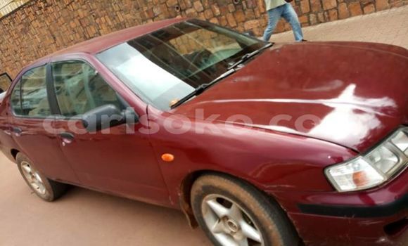 Acheter Occasion Voiture Nissan Primera Rouge à Kigali, Rwanda Acheter Occasion Voiture Nissan Primera Rouge à Kigali, Rwanda