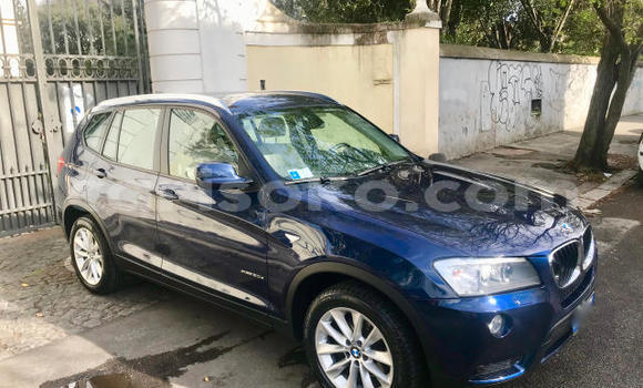 Sayi Na hannu BMW X3 Bleu Mota in Kigali a Rwanda Sayi Na hannu BMW X3 Bleu Mota in Kigali a Rwanda
