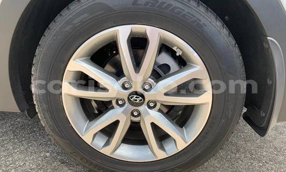 Sayi Imported Hyundai Santamo Blanc Mota in Kigali a Rwanda Sayi Imported Hyundai Santamo Blanc Mota in Kigali a Rwanda