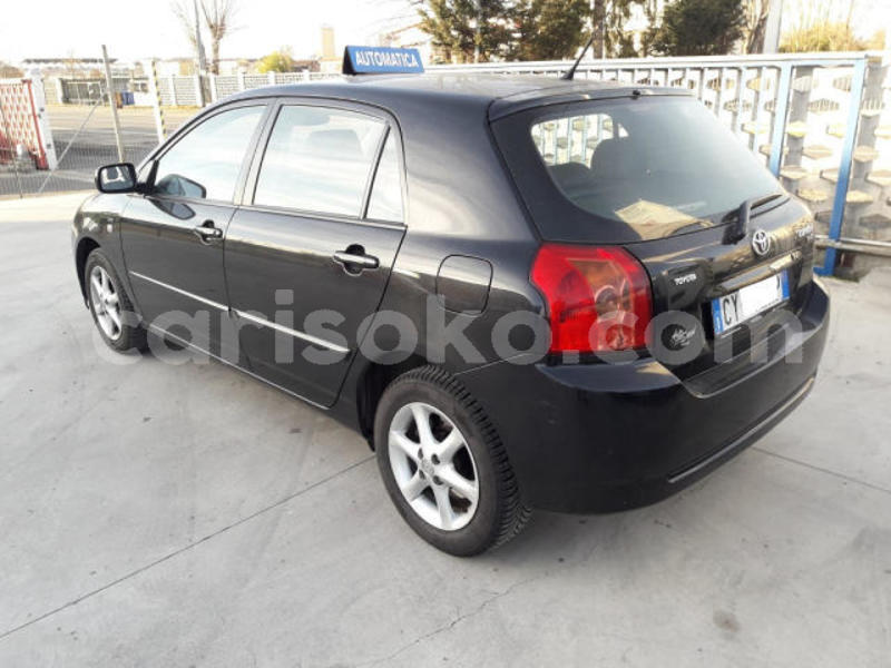 Big with watermark toyota corolla rwanda kigali 10960