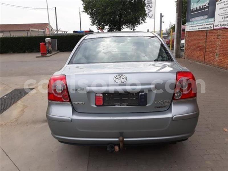 Big with watermark toyota avensis rwanda kigali 10962