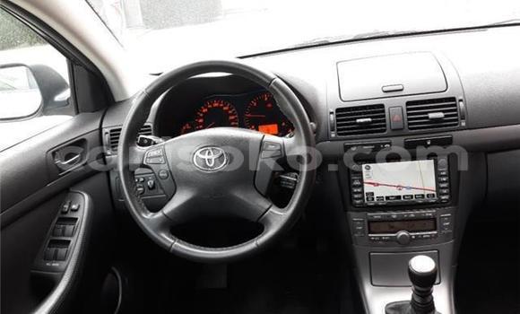 Sayi Na hannu Toyota Avensis Gris Mota in Kigali a Rwanda Sayi Na hannu Toyota Avensis Gris Mota in Kigali a Rwanda