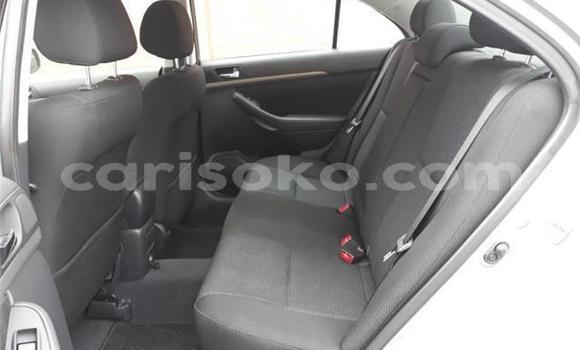 Sayi Na hannu Toyota Avensis Gris Mota in Kigali a Rwanda Sayi Na hannu Toyota Avensis Gris Mota in Kigali a Rwanda