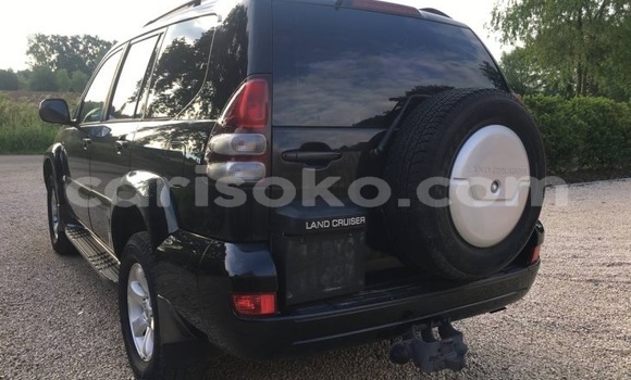 Sayi Imported Toyota Land Cruiser Prado Noir Mota in Kigali a Rwanda Sayi Imported Toyota Land Cruiser Prado Noir Mota in Kigali a Rwanda