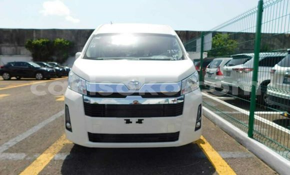 Sayi Na hannu Toyota Hiace Blanc Mota in Gikongoro a Gikongoro Sayi Na hannu Toyota Hiace Blanc Mota in Gikongoro a Gikongoro