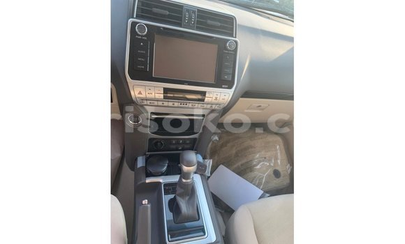 اشتري Imported Toyota Prado Autre سيارة في Import - Dubai في Rwanda اشتري Imported Toyota Prado Autre سيارة في Import - Dubai في Rwanda