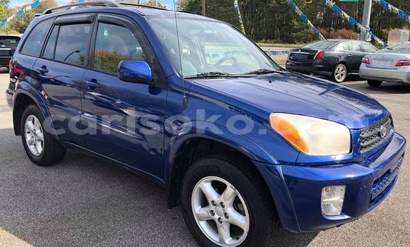 Sayi Na hannu Toyota RAV4 Bleu Mota in Kigali a Rwanda Sayi Na hannu Toyota RAV4 Bleu Mota in Kigali a Rwanda