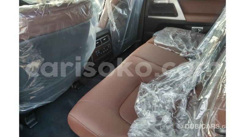 Big with watermark toyota land cruiser rwanda import dubai 11035