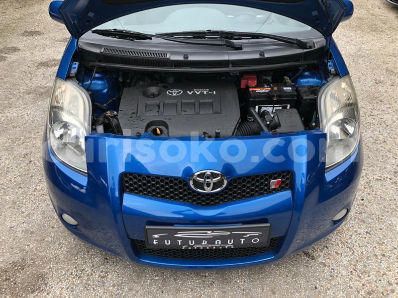 Big with watermark toyota yaris rwanda kigali 11038