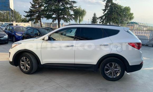 Buy Used Hyundai Santa Fe Other Car in Kigali in Rwanda Buy Used Hyundai Santa Fe Other Car in Kigali in Rwanda