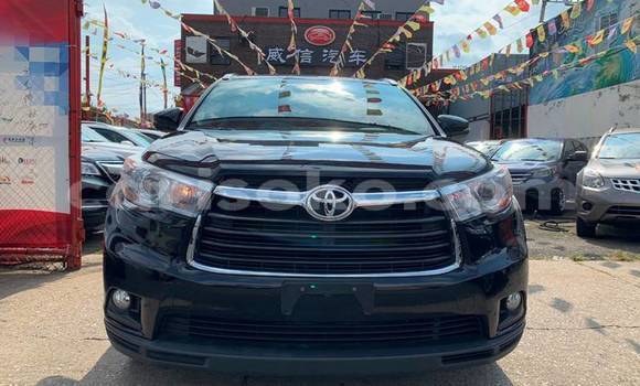 Sayi Na hannu Toyota Highlander Noir Mota in Kigali a Rwanda Sayi Na hannu Toyota Highlander Noir Mota in Kigali a Rwanda