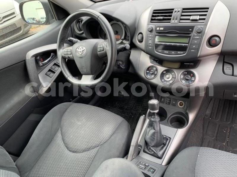 Big with watermark toyota rav4 rwanda kigali 11078