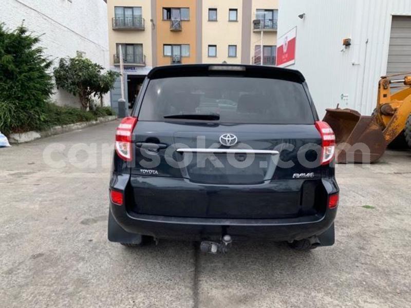 Big with watermark toyota rav4 rwanda kigali 11078