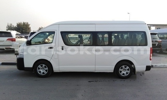 اشتري جديد Toyota Hiace Blanc سيارة في Import - Dubai في Rwanda اشتري جديد Toyota Hiace Blanc سيارة في Import - Dubai في Rwanda