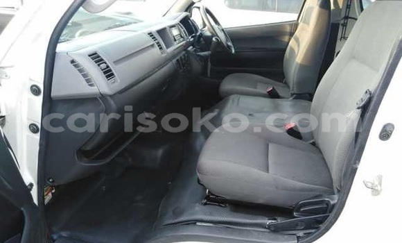 اشتري جديد Toyota Hiace Blanc سيارة في Import - Dubai في Rwanda اشتري جديد Toyota Hiace Blanc سيارة في Import - Dubai في Rwanda