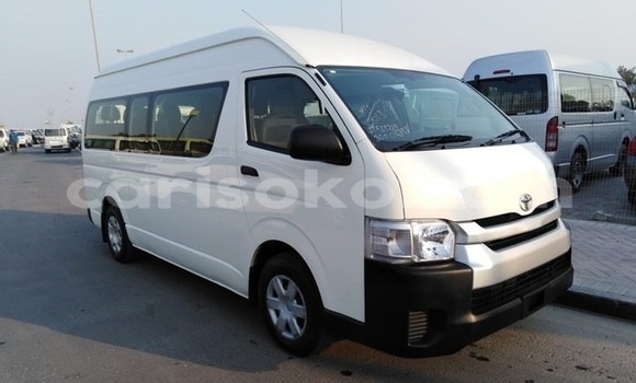 اشتري جديد Toyota Hiace Blanc سيارة في Import - Dubai في Rwanda اشتري جديد Toyota Hiace Blanc سيارة في Import - Dubai في Rwanda