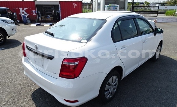 اشتري Imported Toyota Axio Blanc سيارة في Import - Dubai في Rwanda اشتري Imported Toyota Axio Blanc سيارة في Import - Dubai في Rwanda