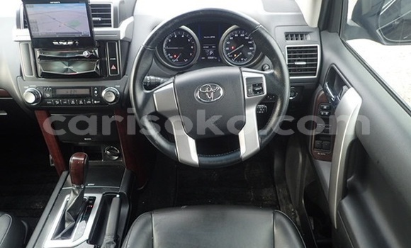 اشتري Imported Toyota Land Cruiser Prado Noir سيارة في Kigali في Rwanda اشتري Imported Toyota Land Cruiser Prado Noir سيارة في Kigali في Rwanda
