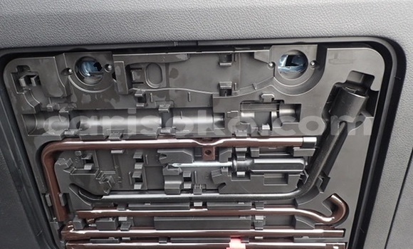 اشتري Imported Toyota Land Cruiser Prado Noir سيارة في Kigali في Rwanda اشتري Imported Toyota Land Cruiser Prado Noir سيارة في Kigali في Rwanda