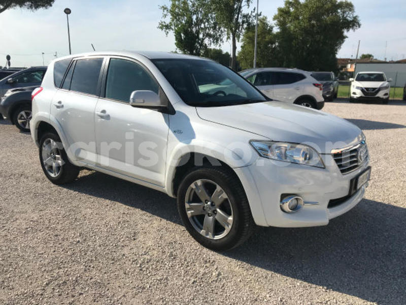 Big with watermark toyota rav4 rwanda kigali 11139
