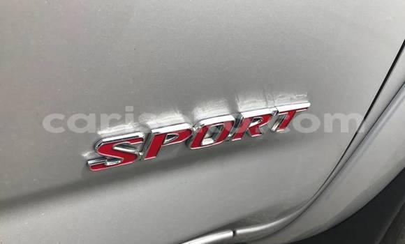 Acheter Occasion Voiture Toyota RAV4 Gris à Kigali, Rwanda Acheter Occasion Voiture Toyota RAV4 Gris à Kigali, Rwanda