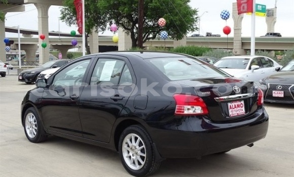 Sayi Na hannu Toyota Yaris Noir Mota in Cyangugu a Cyangugu Sayi Na hannu Toyota Yaris Noir Mota in Cyangugu a Cyangugu