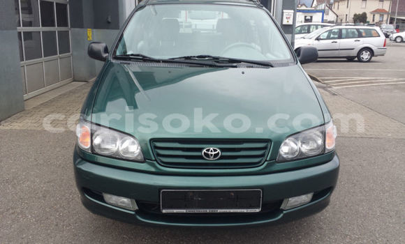 Sayi Na hannu Toyota Picnic Autre Mota in Huye a Rwanda Sayi Na hannu Toyota Picnic Autre Mota in Huye a Rwanda