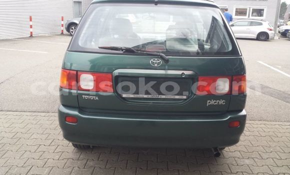 Sayi Na hannu Toyota Picnic Autre Mota in Huye a Rwanda Sayi Na hannu Toyota Picnic Autre Mota in Huye a Rwanda