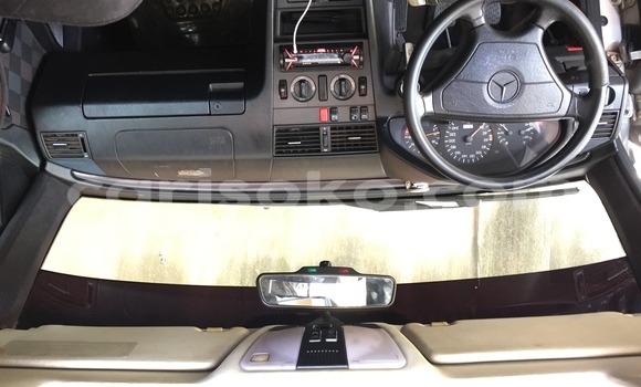 Buy Used Mercedes-Benz C–Class Beige Car in Kigali in Rwanda Buy Used Mercedes-Benz C–Class Beige Car in Kigali in Rwanda