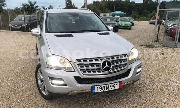 Buy Used Mercedes-Benz ML–Class Other Car in Kigali in Rwanda Buy Used Mercedes-Benz ML–Class Other Car in Kigali in Rwanda