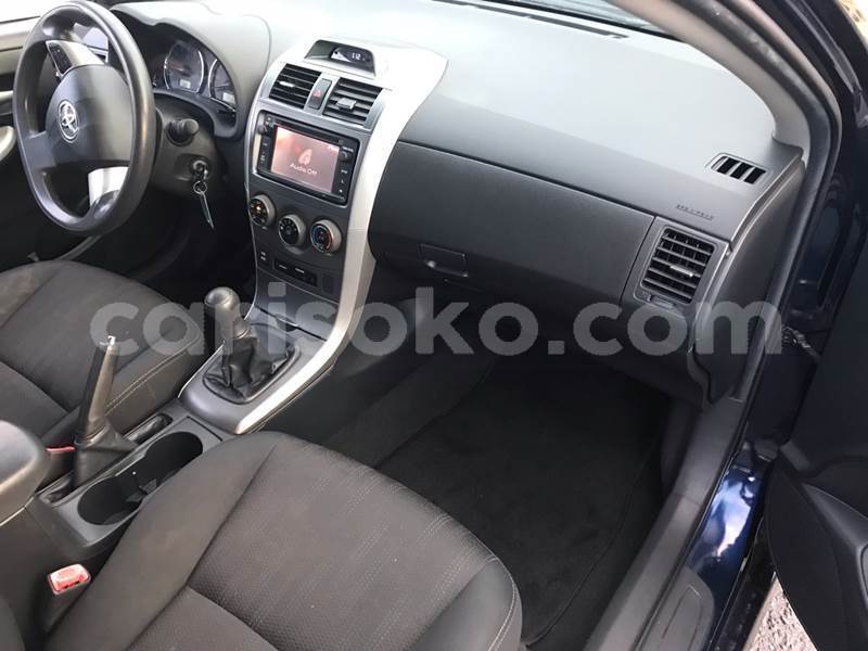 Big with watermark toyota corolla rwanda kigali 11228