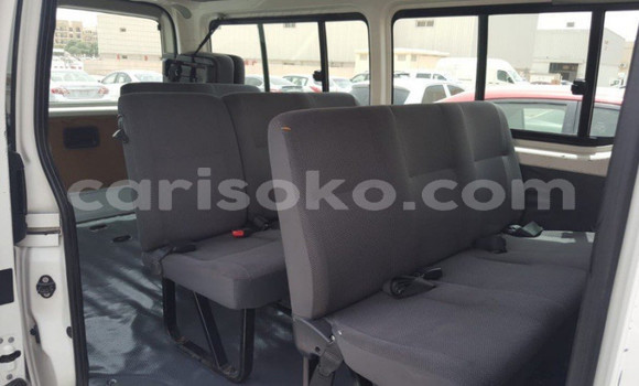 اشتري مستعمل Toyota Hiace Blanc سيارة في Kigali في Rwanda اشتري مستعمل Toyota Hiace Blanc سيارة في Kigali في Rwanda