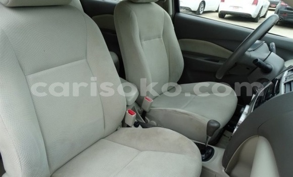 اشتري مستعمل Toyota Yaris Noir سيارة في Kigali في Rwanda اشتري مستعمل Toyota Yaris Noir سيارة في Kigali في Rwanda