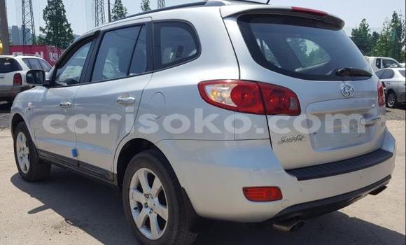 اشتري مستعمل Hyundai Santa Fe Gris سيارة في Kigali في Rwanda اشتري مستعمل Hyundai Santa Fe Gris سيارة في Kigali في Rwanda