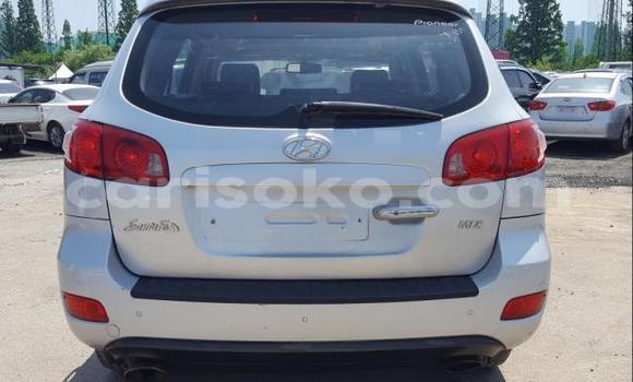 اشتري مستعمل Hyundai Santa Fe Gris سيارة في Kigali في Rwanda اشتري مستعمل Hyundai Santa Fe Gris سيارة في Kigali في Rwanda