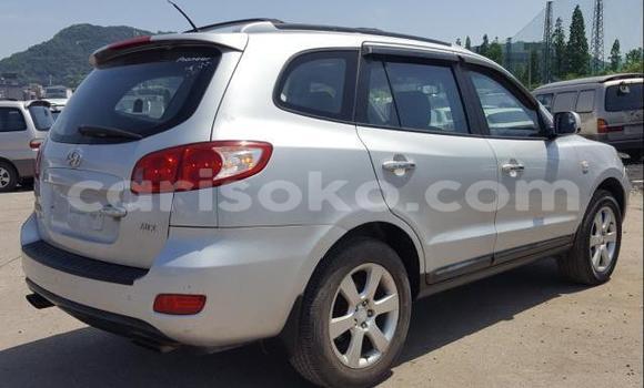 اشتري مستعمل Hyundai Santa Fe Gris سيارة في Kigali في Rwanda اشتري مستعمل Hyundai Santa Fe Gris سيارة في Kigali في Rwanda
