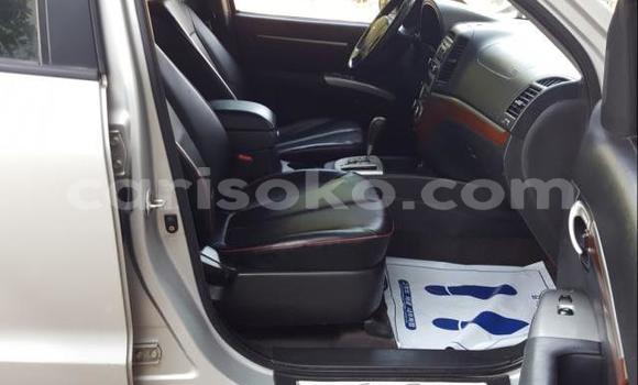 اشتري مستعمل Hyundai Santa Fe Gris سيارة في Kigali في Rwanda اشتري مستعمل Hyundai Santa Fe Gris سيارة في Kigali في Rwanda