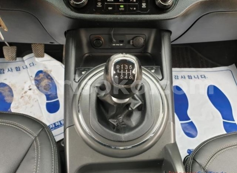 Big with watermark kia sportage rwanda kigali 11244