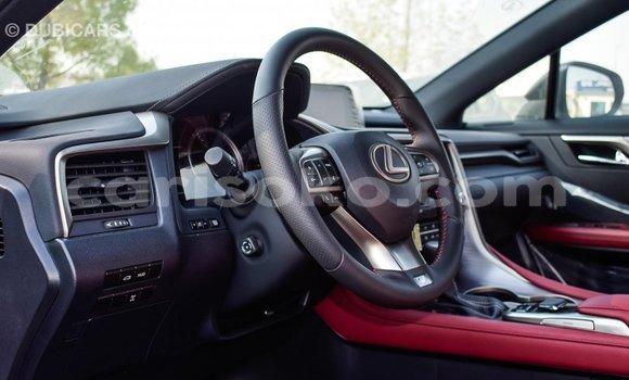 Acheter Import Voiture Lexus RX 300 Blanc à Import - Dubai, Rwanda Acheter Import Voiture Lexus RX 300 Blanc à Import - Dubai, Rwanda