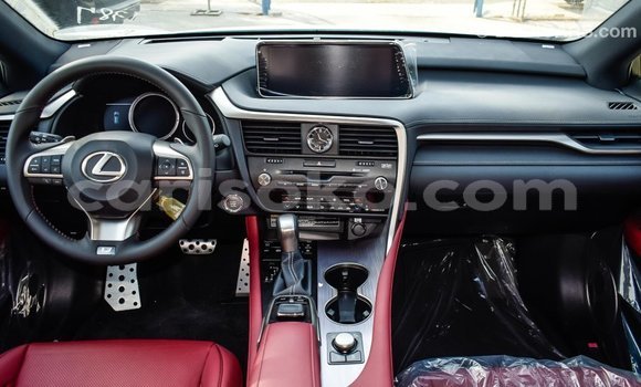 Acheter Import Voiture Lexus RX 300 Blanc à Import - Dubai, Rwanda Acheter Import Voiture Lexus RX 300 Blanc à Import - Dubai, Rwanda