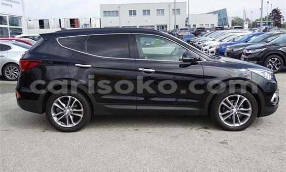 Buy Used Hyundai Santa Fe Black Car in Kigali in Rwanda Buy Used Hyundai Santa Fe Black Car in Kigali in Rwanda