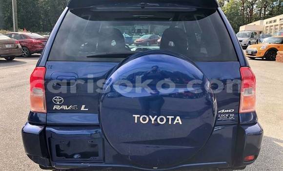 Sayi Na hannu Toyota RAV4 Bleu Mota in Kigali a Rwanda Sayi Na hannu Toyota RAV4 Bleu Mota in Kigali a Rwanda