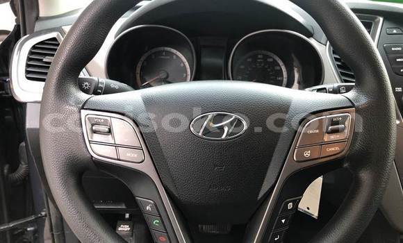 Buy Used Hyundai Santa Fe Beige Car in Kigali in Rwanda Buy Used Hyundai Santa Fe Beige Car in Kigali in Rwanda